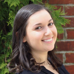 Meet your Posher, Dina